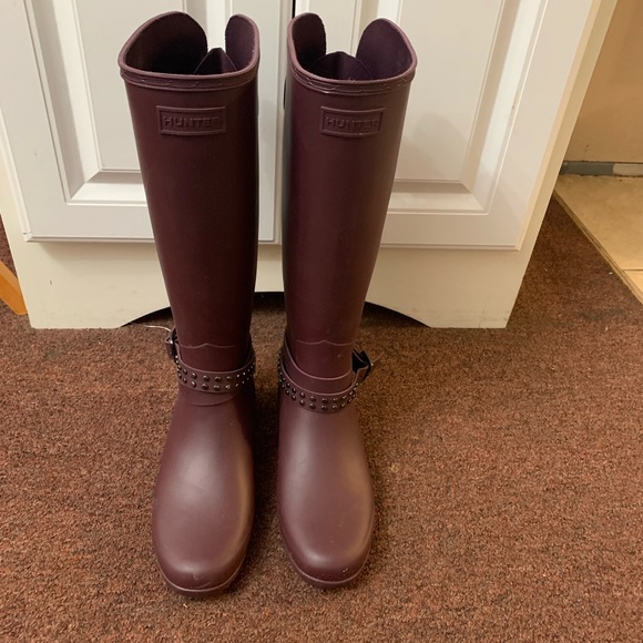 Hunter Refined Back Adjustable Stud Tall Boots - Picture 2 of 5